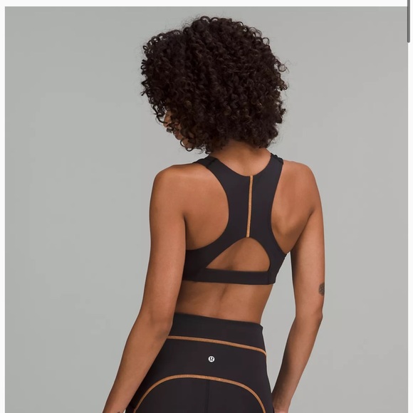 NWT Tough Train High-Neck Bra sz 6 - Picture 5 of 6